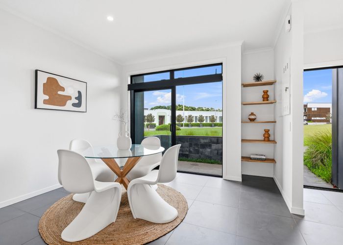  at 10 Alexander Willis Crescent, Hobsonville, Waitakere City, Auckland