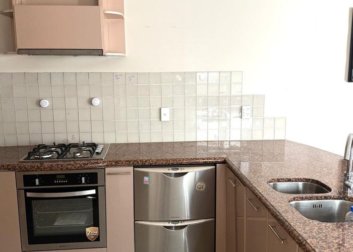  at 16/126 Stancombe Road, Flat Bush, Auckland