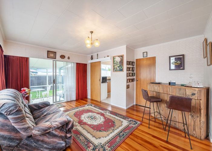  at 75 California Drive, Totara Park, Upper Hutt