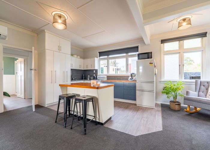  at 114 Oamaru-Alma Road, Deborah