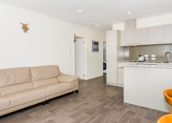  at 303B/160 Hobsonville Point Road, Hobsonville, Waitakere City, Auckland