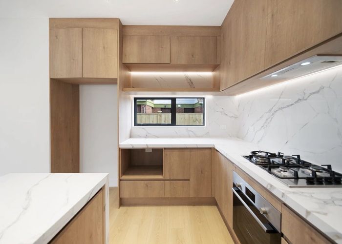  at 2/71 Wintere Road, Papatoetoe, Manukau City, Auckland