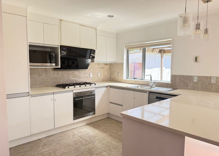  at 18 Kildare Road, Flat Bush, Manukau City, Auckland