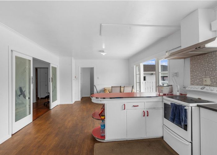  at 126 Universal Drive, Henderson, Waitakere City, Auckland