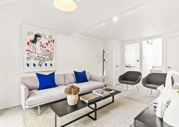  at 8/2 Burt Road, Mount Wellington, Auckland