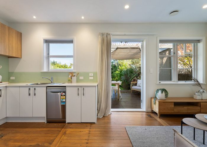  at 8 Tirotai Crescent, Westmere, Auckland City, Auckland
