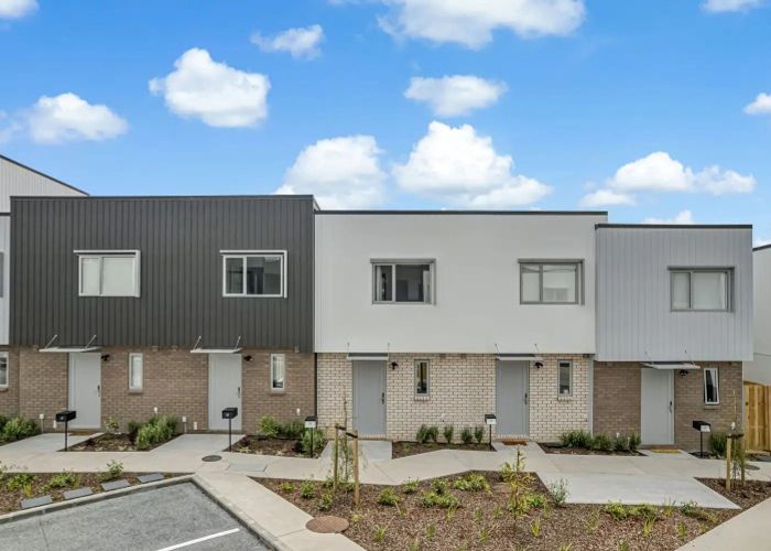  at 25 Ngae Place, Mangere East, Manukau City, Auckland