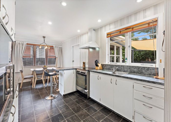  at 41 Totara Park Road, Clouston Park, Upper Hutt