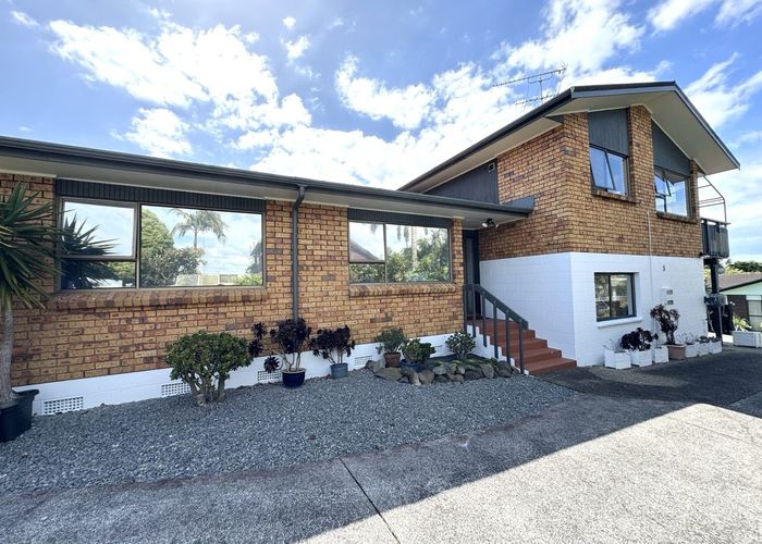  at Olena Avenue, Sunnyhills, Manukau City, Auckland