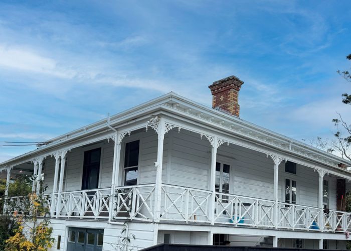  at 2 Garfield Road, Helensville, Rodney, Auckland