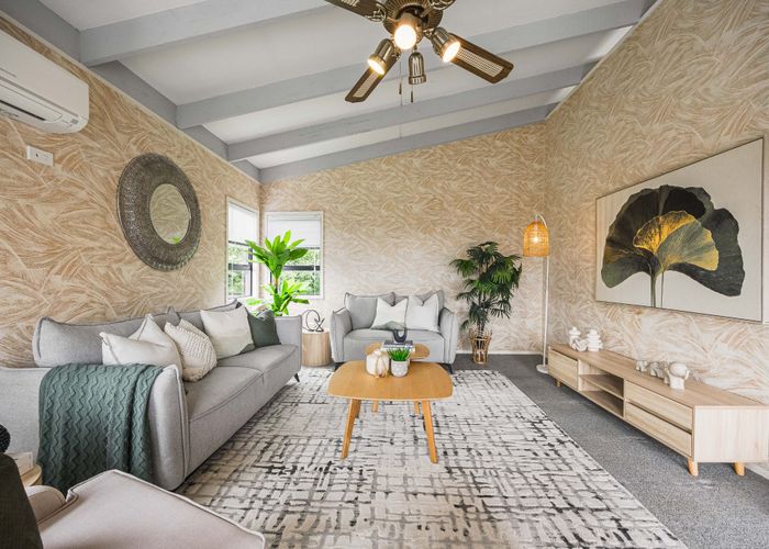  at 12 Clearview Heights, Ranui, Waitakere City, Auckland