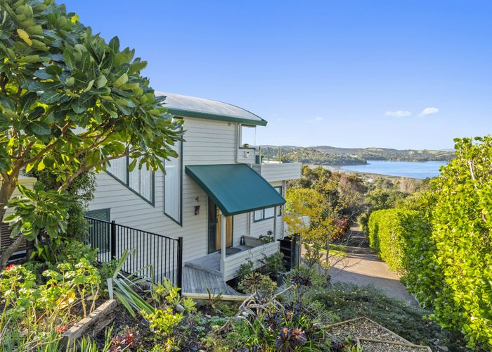  at 33A Church Bay Road, Oneroa, Waiheke Island, Auckland