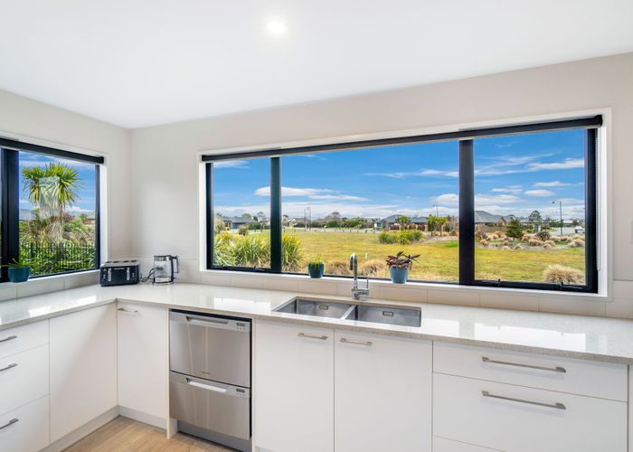  at 19 Tangy Loch Lane, Broomfield, Christchurch