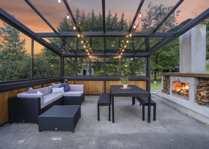  at 60 Brookfield Lane, Wainuiomata, Lower Hutt