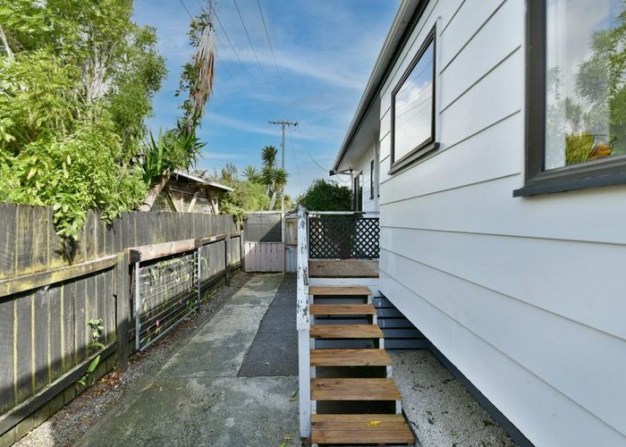  at 18A Parakai Avenue, Parakai, Helensville