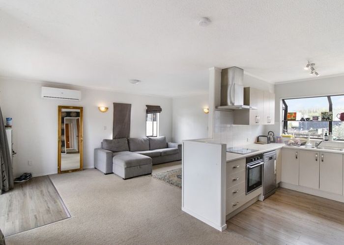  at 39 Greenstone Place, Clover Park, Manukau City, Auckland