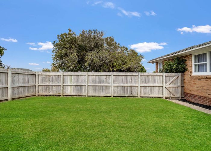  at 1/5 Addison Drive, Glendene, Waitakere City, Auckland