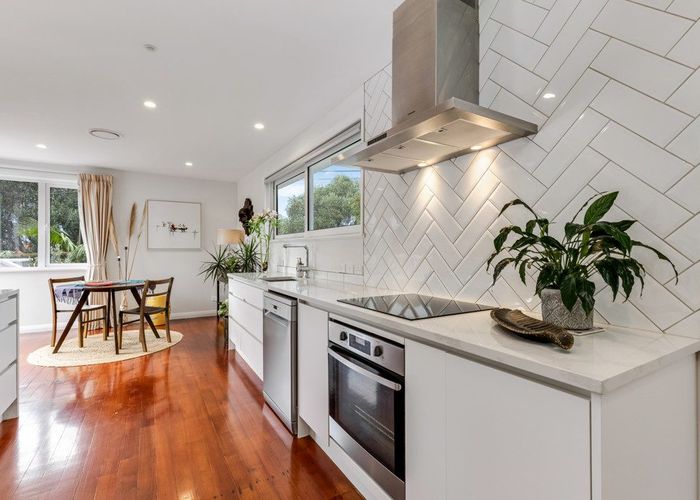  at 8 Martin Place, Panmure, Auckland City, Auckland