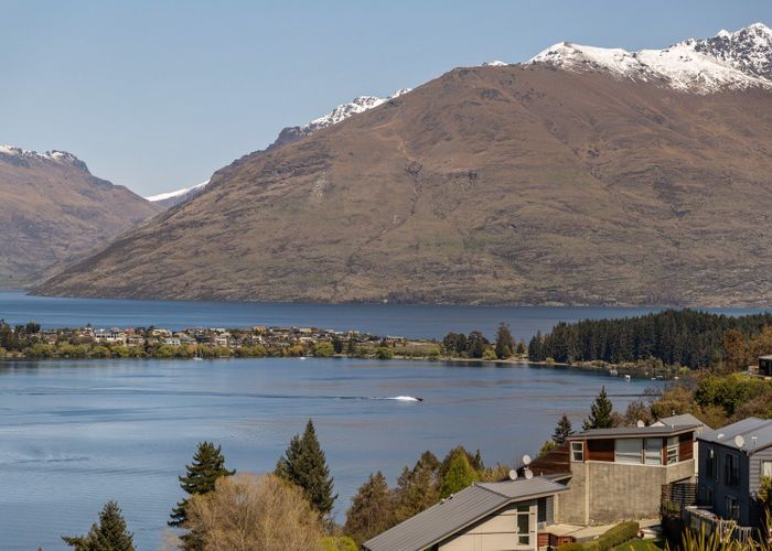  at 12 St Matthews Place, Town Centre, Queenstown-Lakes, Otago