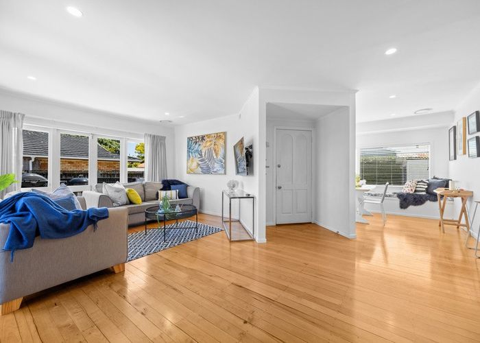  at 15B Pakuranga Road, Pakuranga, Auckland