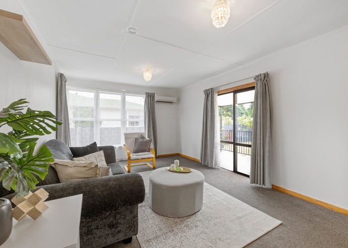 at 112 Budge Street, Riversdale, Blenheim