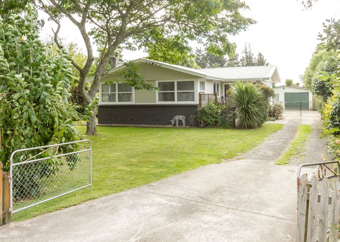  at 21 School Road, Whatawhata