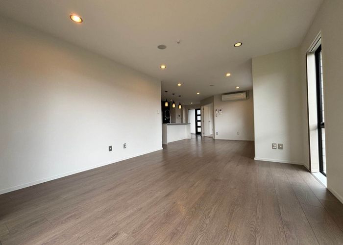  at 80B Millbrook Road, Henderson, Auckland