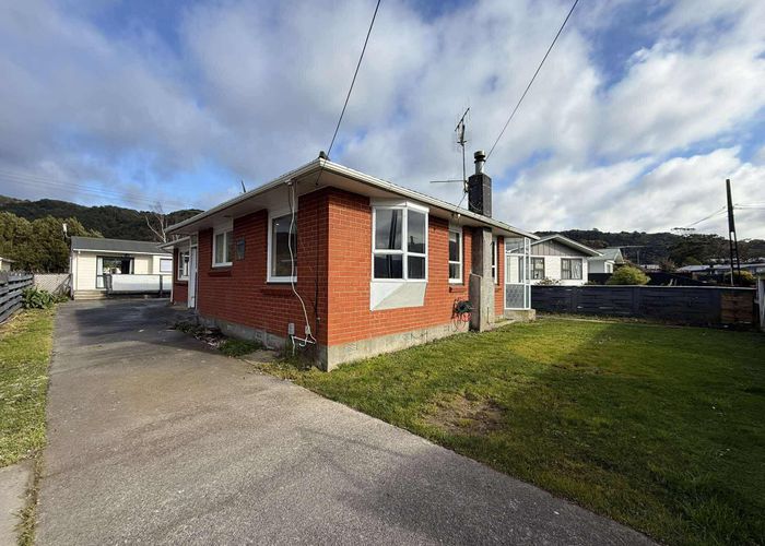  at 71 Karamu Crescent, Wainuiomata, Lower Hutt, Wellington