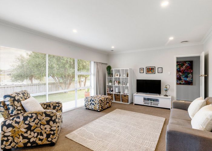 at 4 Walter Street, Fairfield, Hamilton