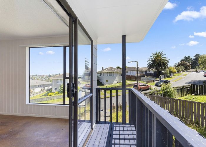  at 16 Penguin Grove, Waitangirua, Porirua, Wellington