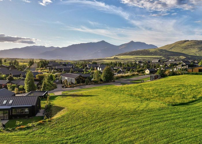  at 13 Pendeen Crescent, Jacks Point, Queenstown-Lakes, Otago