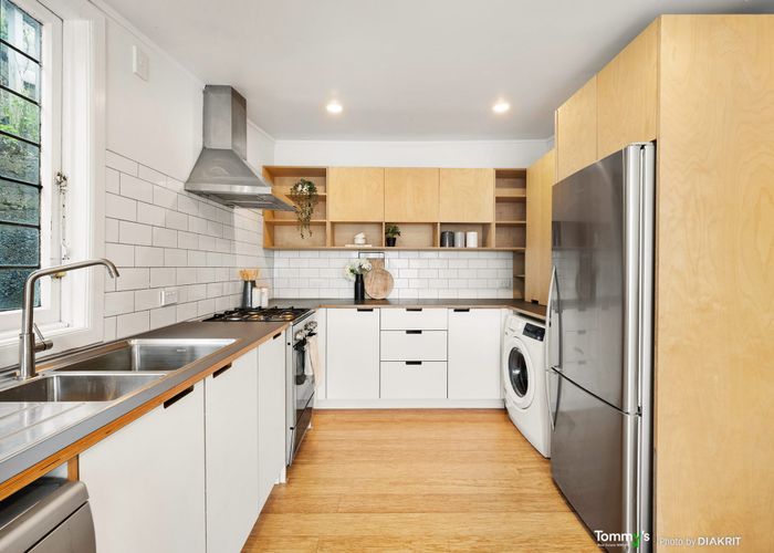  at 21 Harland Street, Brooklyn, Wellington, Wellington