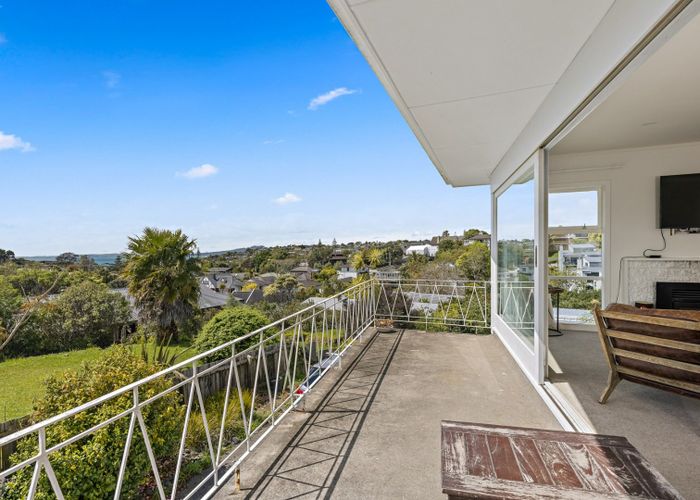 at 14 Hythe Terrace, Mairangi Bay, North Shore City, Auckland
