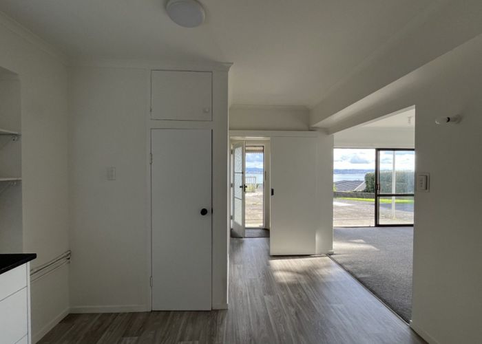  at 49A Hadfield Street, Beach Haven, North Shore City, Auckland