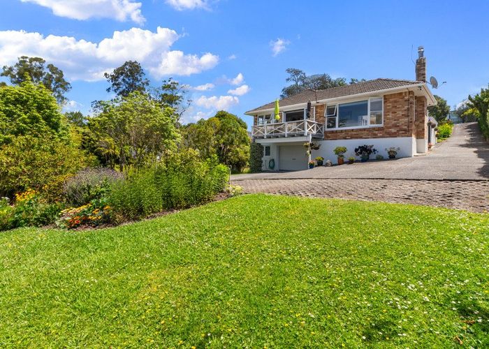  at 319 Don Buck Road, Massey, Waitakere City, Auckland