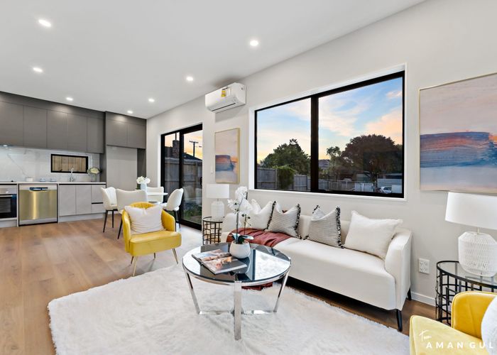  at 14 Serjeant Street, Henderson, Waitakere City, Auckland