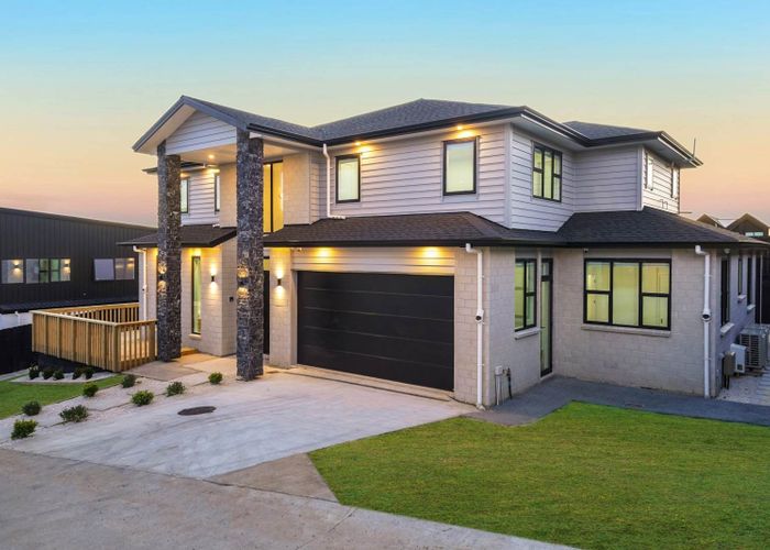  at 22A Southridge Road, Flat Bush, Manukau City, Auckland