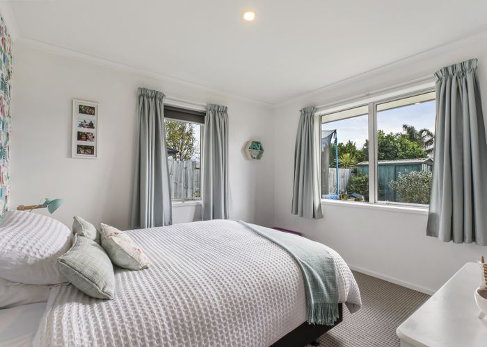  at 23 Lewknor Drive, Papamoa Beach, Papamoa