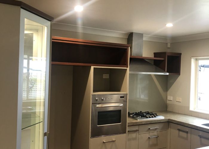  at 8 Fergy Crescent, Wattle Downs, Manukau City, Auckland