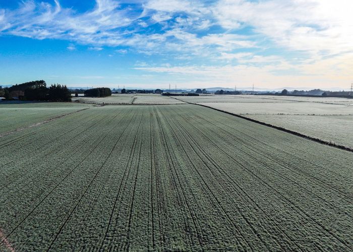  at 330 Pomona Road East, Makarewa, Invercargill, Southland