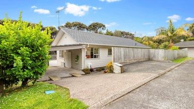  at 61 Lynn Road, Bayview, Auckland