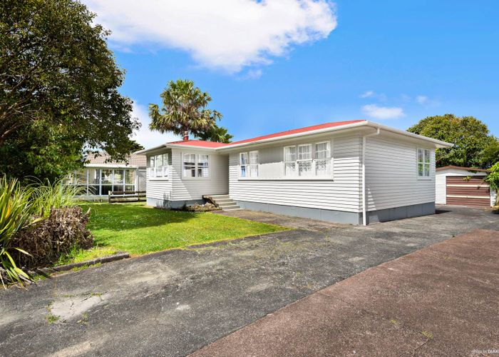  at 78 Riverpark Crescent, Henderson, Auckland