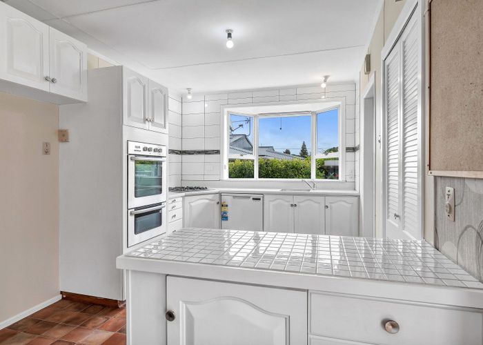  at 5 Hori Street, Vogeltown, New Plymouth, Taranaki