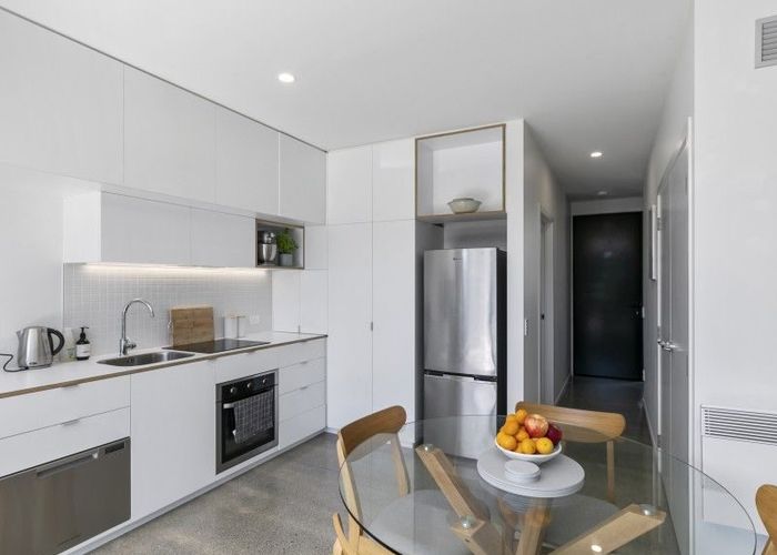  at 4 Te Ara O Paetutu, Petone, Lower Hutt, Wellington