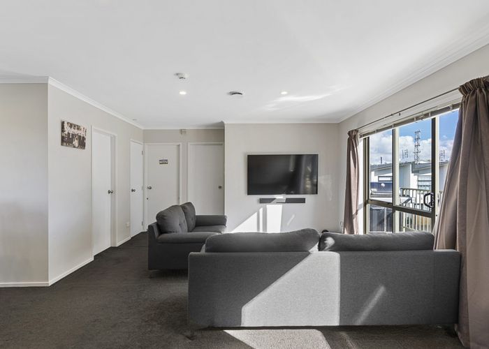  at 173/172 Mcleod Road, Te Atatu South, Auckland