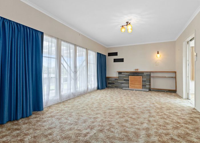  at 5 Yorkshire Road, Silverdale, Hamilton