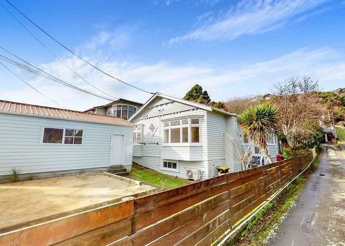 at 397 Karori Road, Karori, Wellington, Wellington