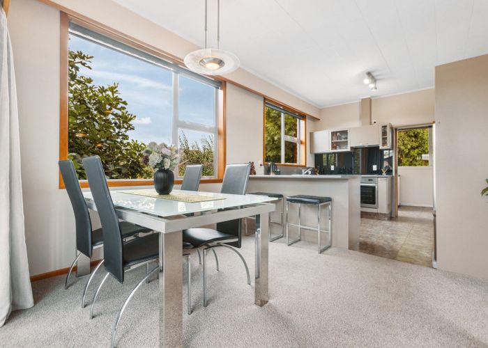  at 3 Hart Place, Bridge Hill, Alexandra