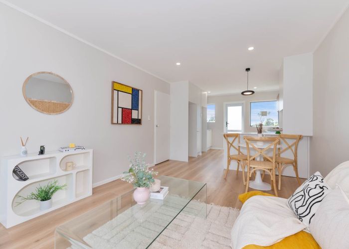  at 13/19A Verbena Road, Birkdale, North Shore City, Auckland