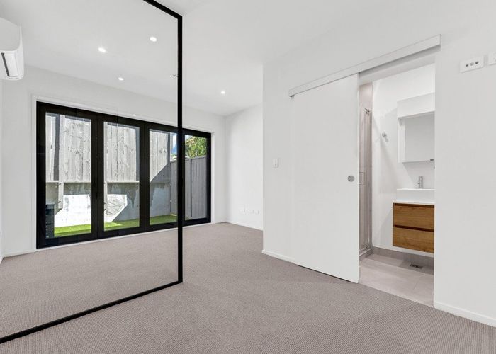  at 7A & 7B/124 Taylors Road, Mount Albert, Auckland City, Auckland